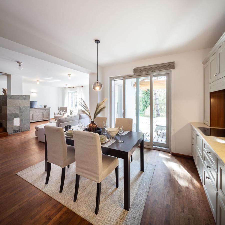 Silver Willow Luxury Apartment Шопрон Экстерьер фото